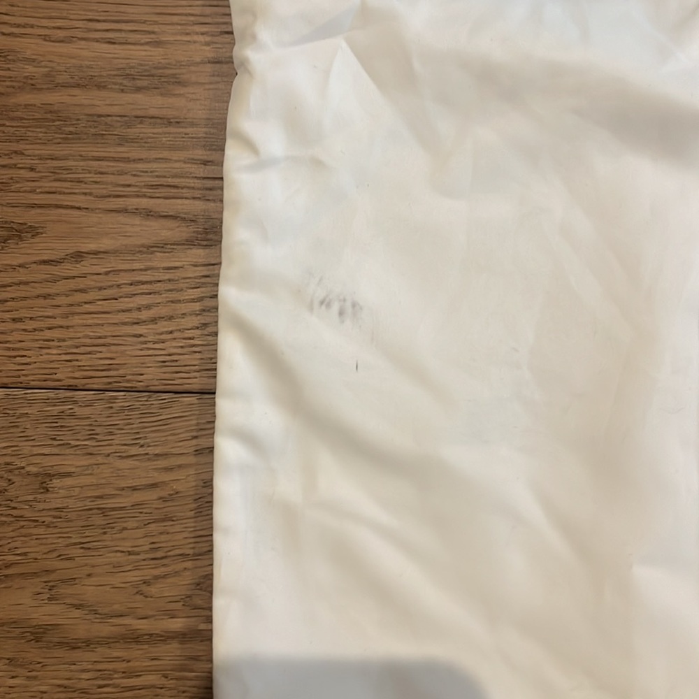 Gucci dust bag pre-owned a few stains - Picture 5 of 12